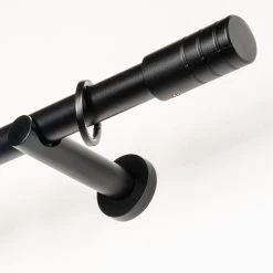 Mydeco Gardinenstange Rillcube ausziehbar - Zamak - Schwarz - Breite: 120 cm